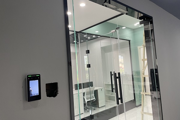 昌翼（北京）文化傳播有限公司海康威視人臉識(shí)別門(mén)禁安裝工程